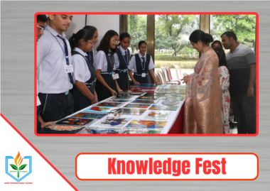 AMNSIS Surat students Mark Independence Day with Knowledge Fest
